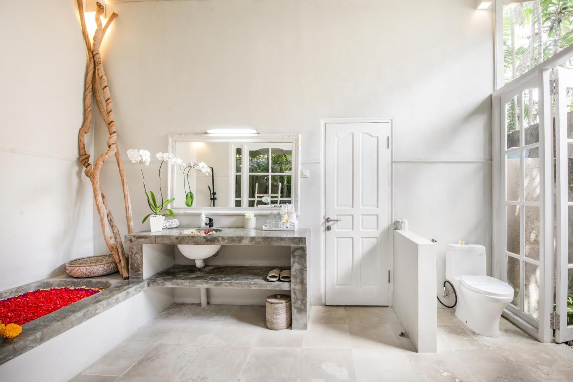 סמיניאק Villa Lodek Deluxe מראה חיצוני תמונה